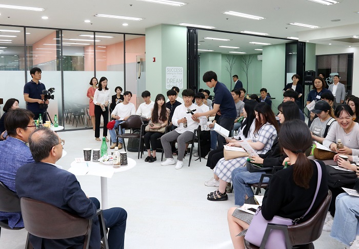 청년일자리카페서, 취업 성공 했어요! 사진 1